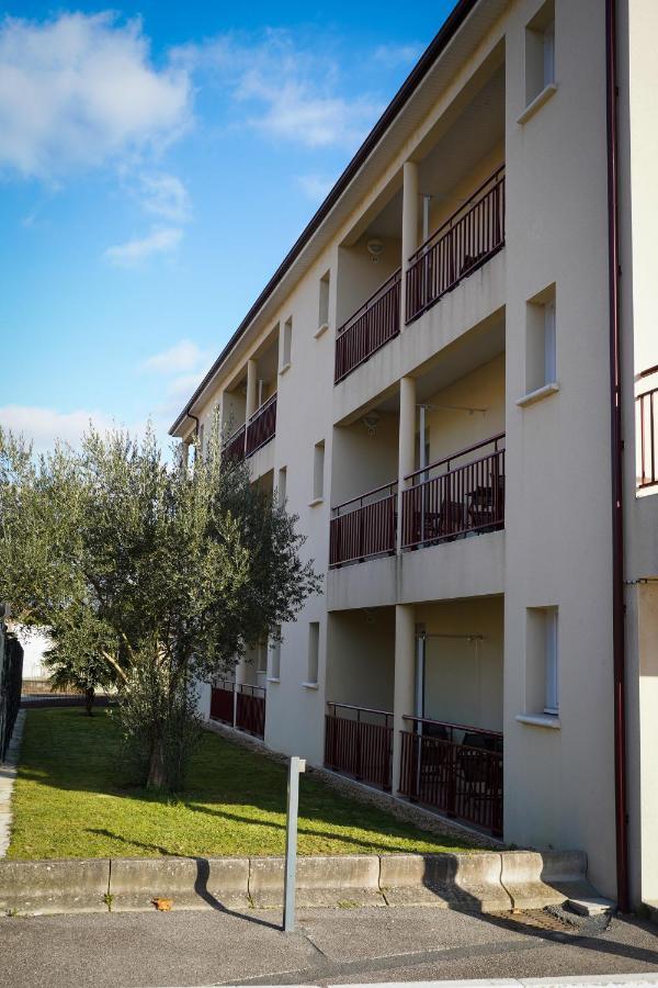 Aparthotel Confort 87 *