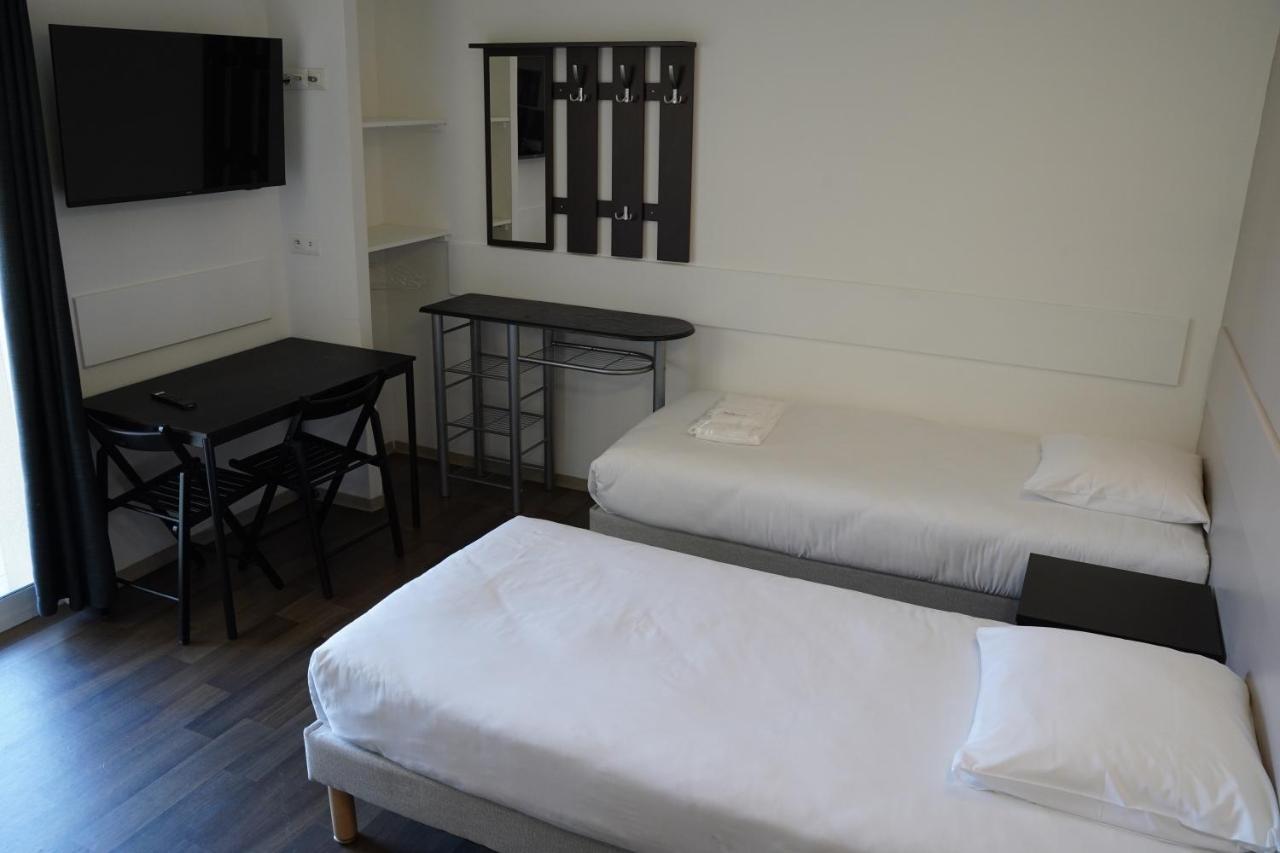 Aparthotel Confort 87